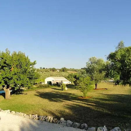 Sleeps 10 With Pool And Air Con Villa