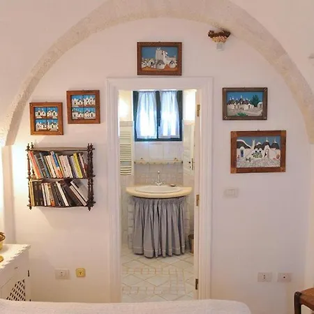 Sleeps 10 With Pool And Air Con Villa *